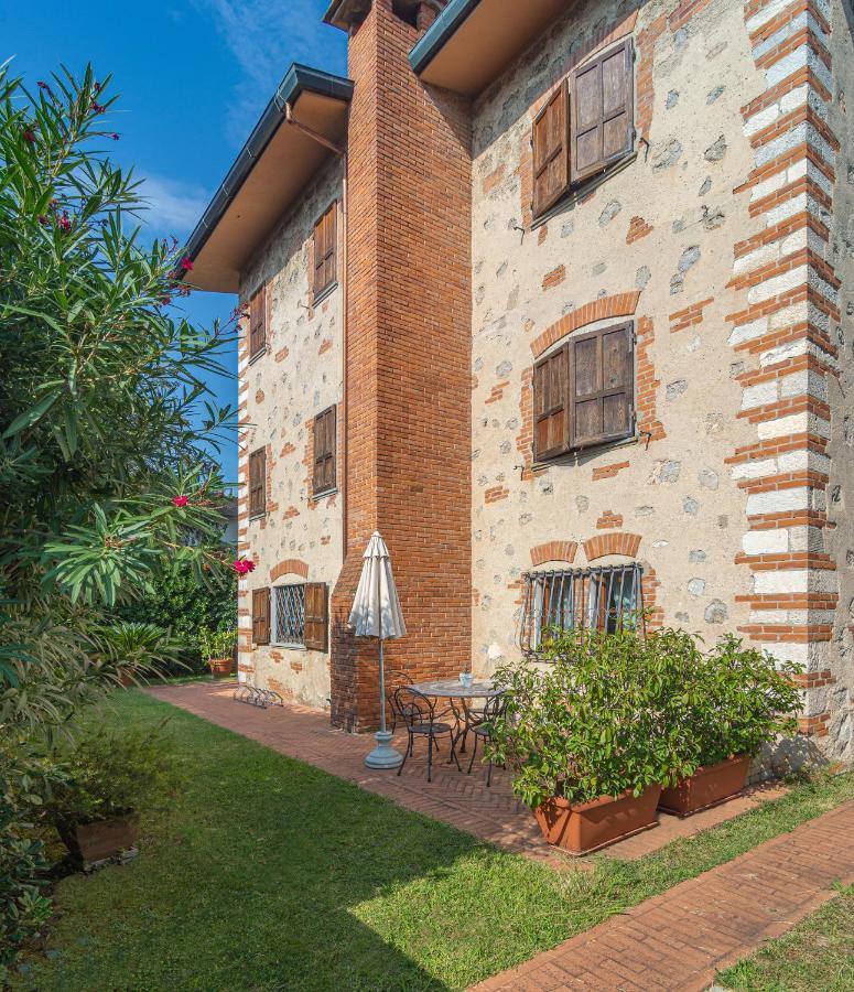 Villa Il Fortino Лидо Ди Камайоре Екстериор снимка