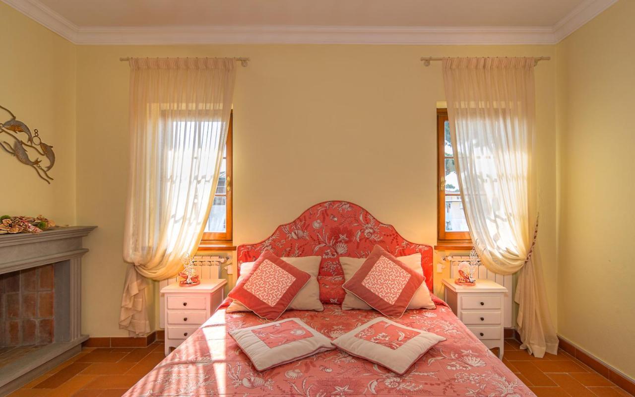 Villa Il Fortino Лидо Ди Камайоре Екстериор снимка